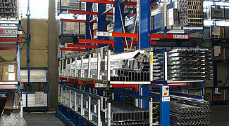 mobile cantilever racking