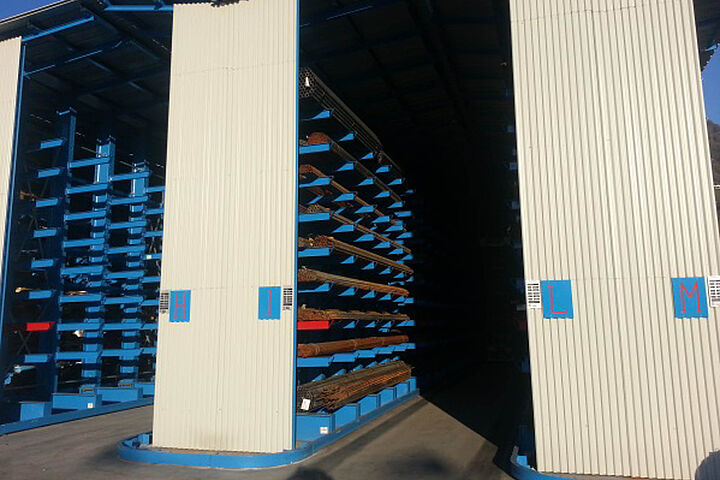 cantilever racking, rack-clad warehouse