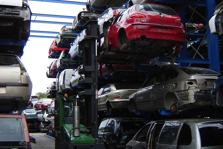 cantilever racking for vehicle storage
