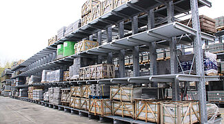 cantilever racking galvanized, with grids