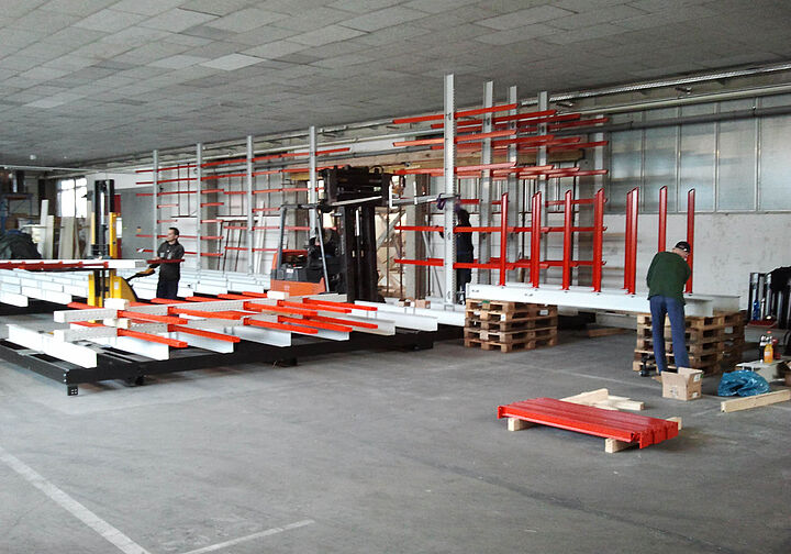 mobile cantilever racking, assembly period