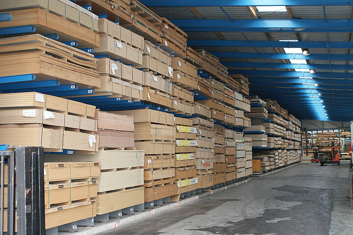 cantilever racking with roof for timber storage