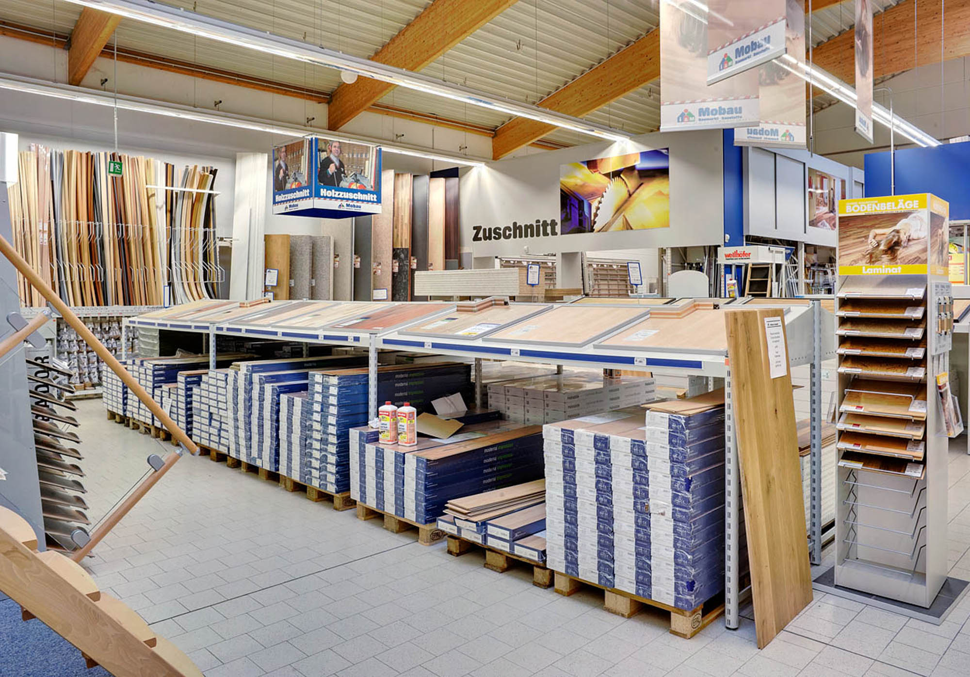 pallet racking system for DIY stores
