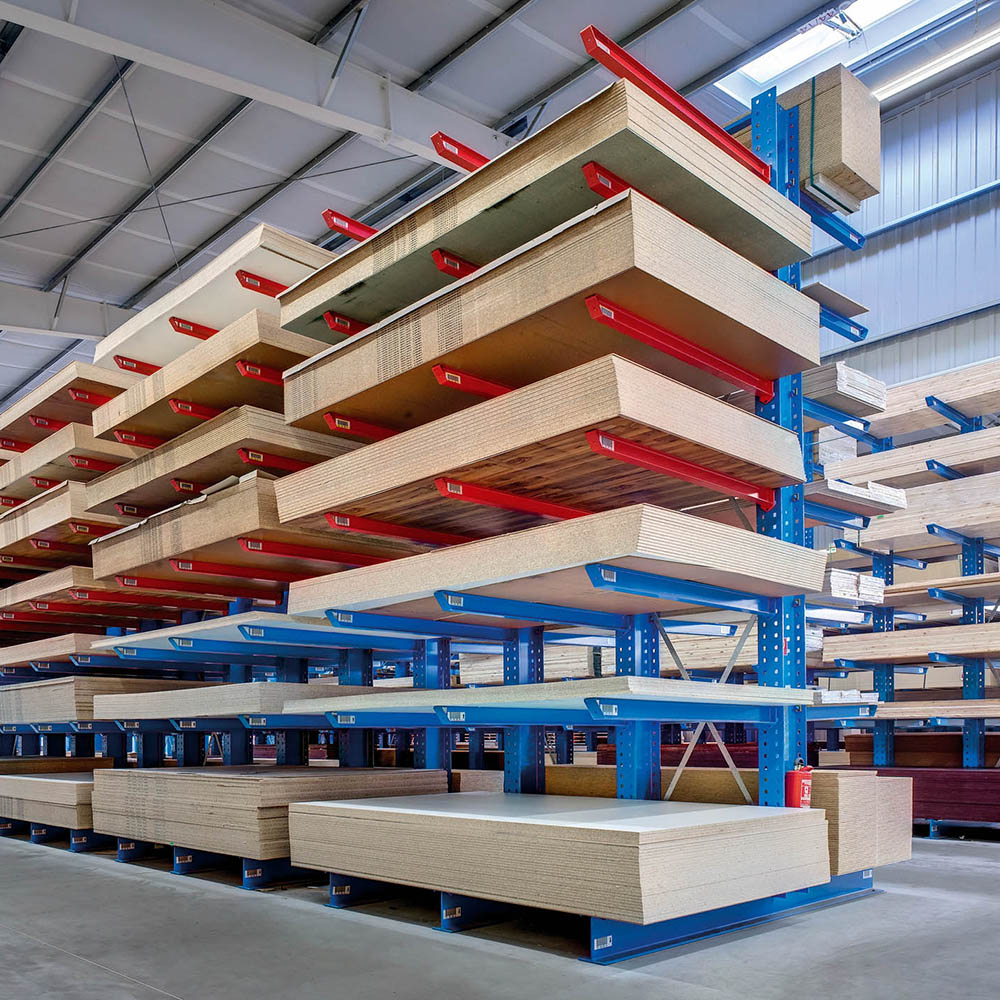 cantilever racking system for storing timber