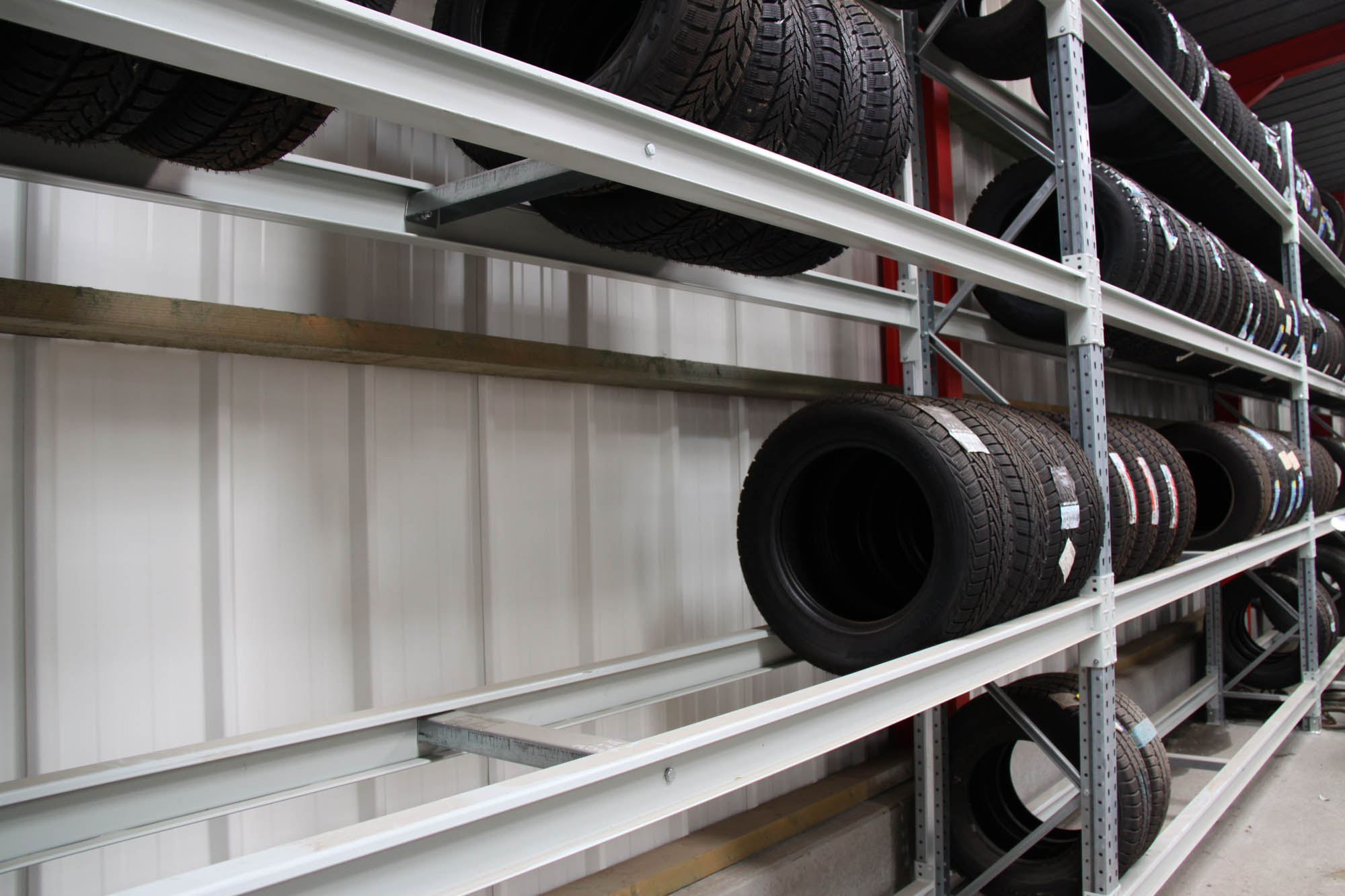 pallet racks for tires