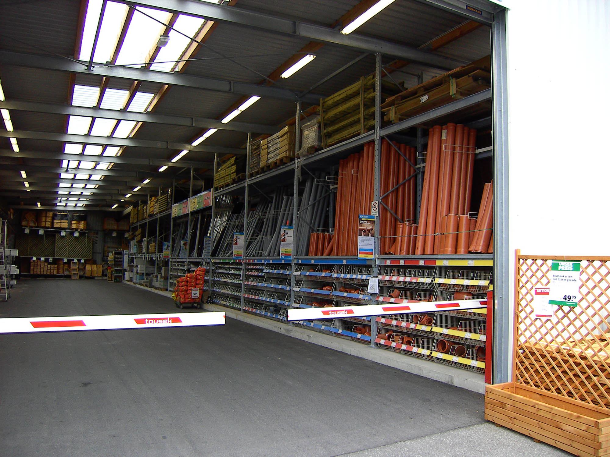 rack clad warehouse pallet rack